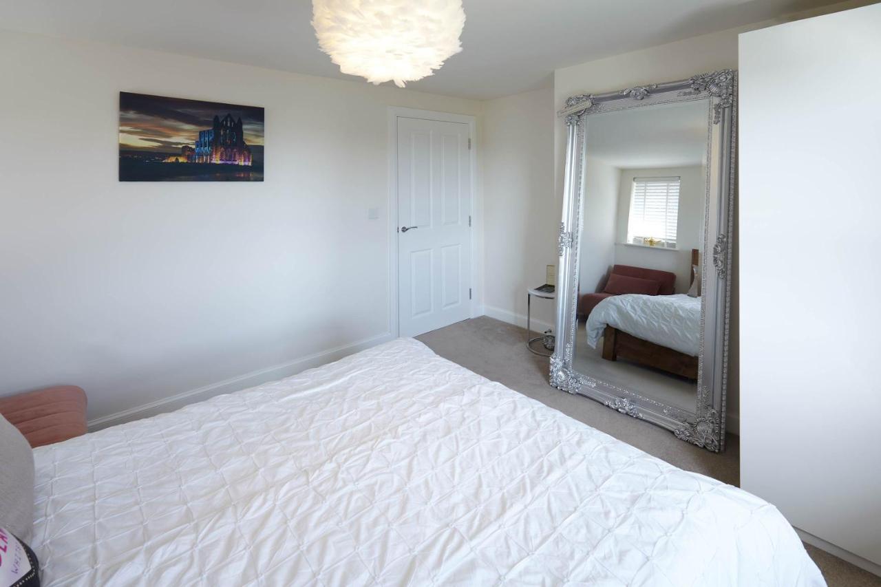 Host & Stay - The Cinder Track Hideaway Whitby Eksteriør bilde
